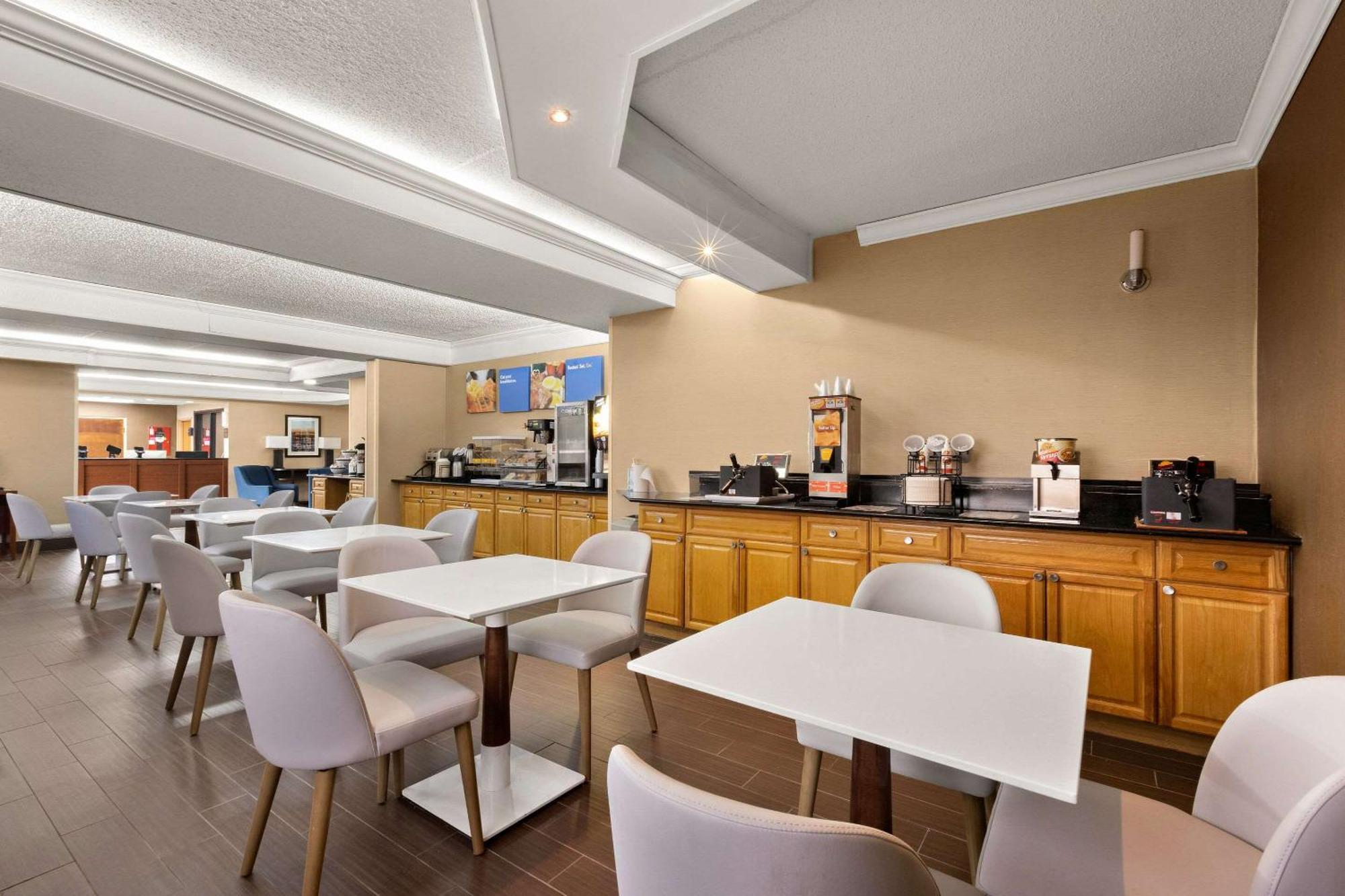 Comfort Inn Bordentown Near Nj Turnpike Extérieur photo